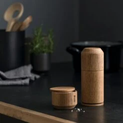 Crush Me Salt And Pepper Mill, Oiled Oak -Keukengerei Winkel by wirth crush me salt and pepper mill oiled oak 7