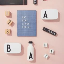 Design Letters Lunchbox, F -Keukengerei Winkel design letters design letters lunchbox 33