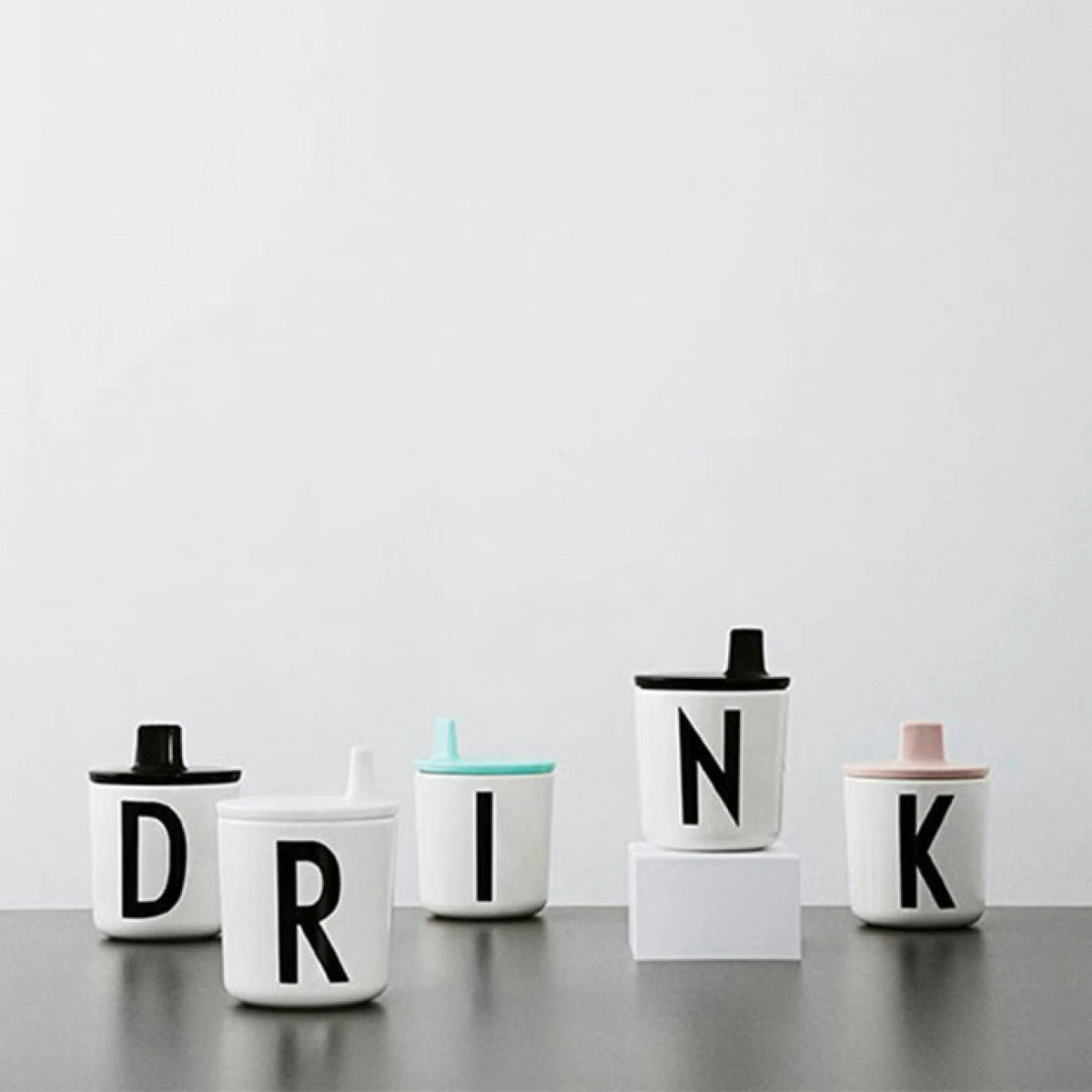 Design Letters Drink Deksel Voor Een Ecozen® Mok, Wit 4 Design Letters Drink Deksel Voor Een Ecozen® Mok, Wit - Afbeelding 2