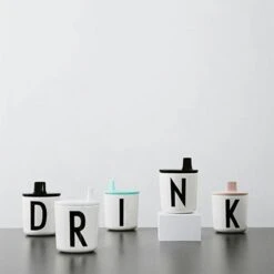 Design Letters Drink Deksel Voor Een Ecozen® Mok, Lichtblauw 9 Design Letters Drink Deksel Voor Een Ecozen® Mok, Lichtblauw -Keukengerei Winkel design letters drink lid for melamine cup 19