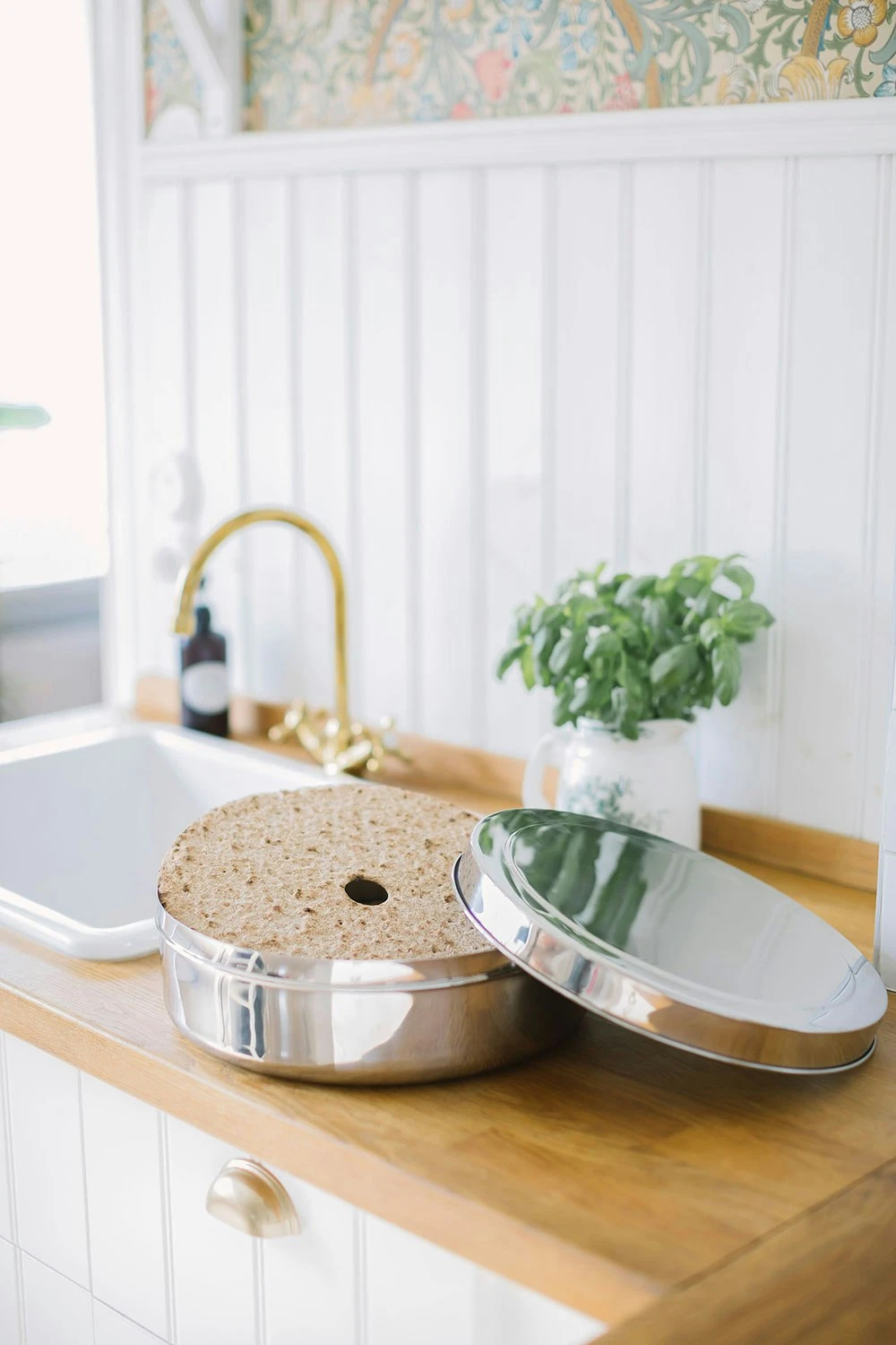 Dorre Brea Bread Box White Diameter 30 Cm Height 10.5 Cm 4 Dorre Brea Bread Box White Diameter 30 Cm Height 10.5 Cm - Afbeelding 2