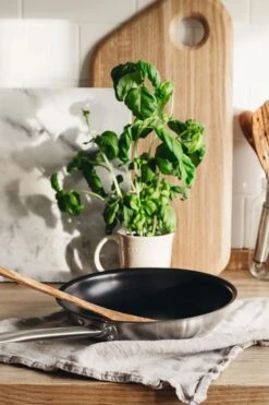 Heirol Cerasafe Pro Koekenpan 24 Cm 8 Heirol Cerasafe Pro Koekenpan 24 Cm -Keukengerei Winkel heirol cerasafe pro koekenpan 24 cm 4