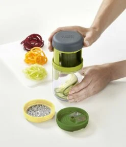 Joseph Joseph Spiro 3-In-1 Spiralizer -Keukengerei Winkel joseph joseph spiro 3 in 1 spiralizer 4