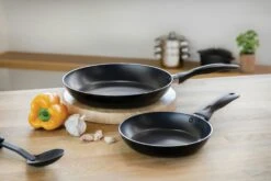 Kitchen Craft Koekenpan 2 Stuks, 20 Cm & 28 Cm -Keukengerei Winkel kitchen craft frying pan 2 pieces 20 cm 28 cm 0
