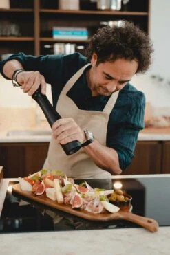 Markus Kaasplankje Met Bestek 63x20x1,5 Cm, Acaciahout 13 Markus Kaasplankje Met Bestek 63x20x1,5 Cm, Acaciahout -Keukengerei Winkel markus aujalay markus cheese board 19991 met bestek 16