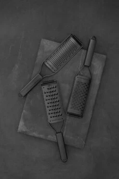 Microplane Black Sheep Rasp Rough -Keukengerei Winkel microplane black sheep rasp rough 10