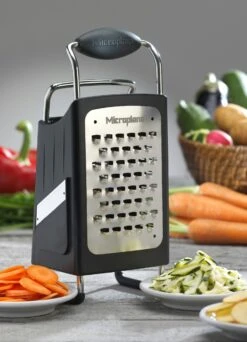 Microplane Box Grater With 4 Sides -Keukengerei Winkel microplane box grater with 4 sides 5