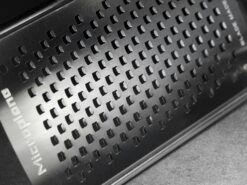 Microplane Professional Grater, Coarse -Keukengerei Winkel microplane professional grater coarse 4