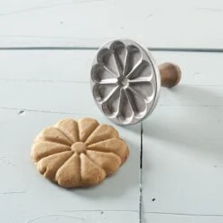 Nordic Ware All Seasons Cookie Impressions, 3pcs -Keukengerei Winkel nordic ware nordic ware all seasons cookie impressions 3pcs 6