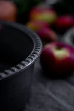 Daria Kom 23 Cm, Ink Black 10 Daria Kom 23 Cm, Ink Black -Keukengerei Winkel potteryjo daria kom 23 cm 54