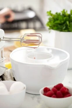 Rosti Margrethe Kom Met Mengdeksel 3 L -Keukengerei Winkel rosti margrethe kom met mengdeksel 3 l 3