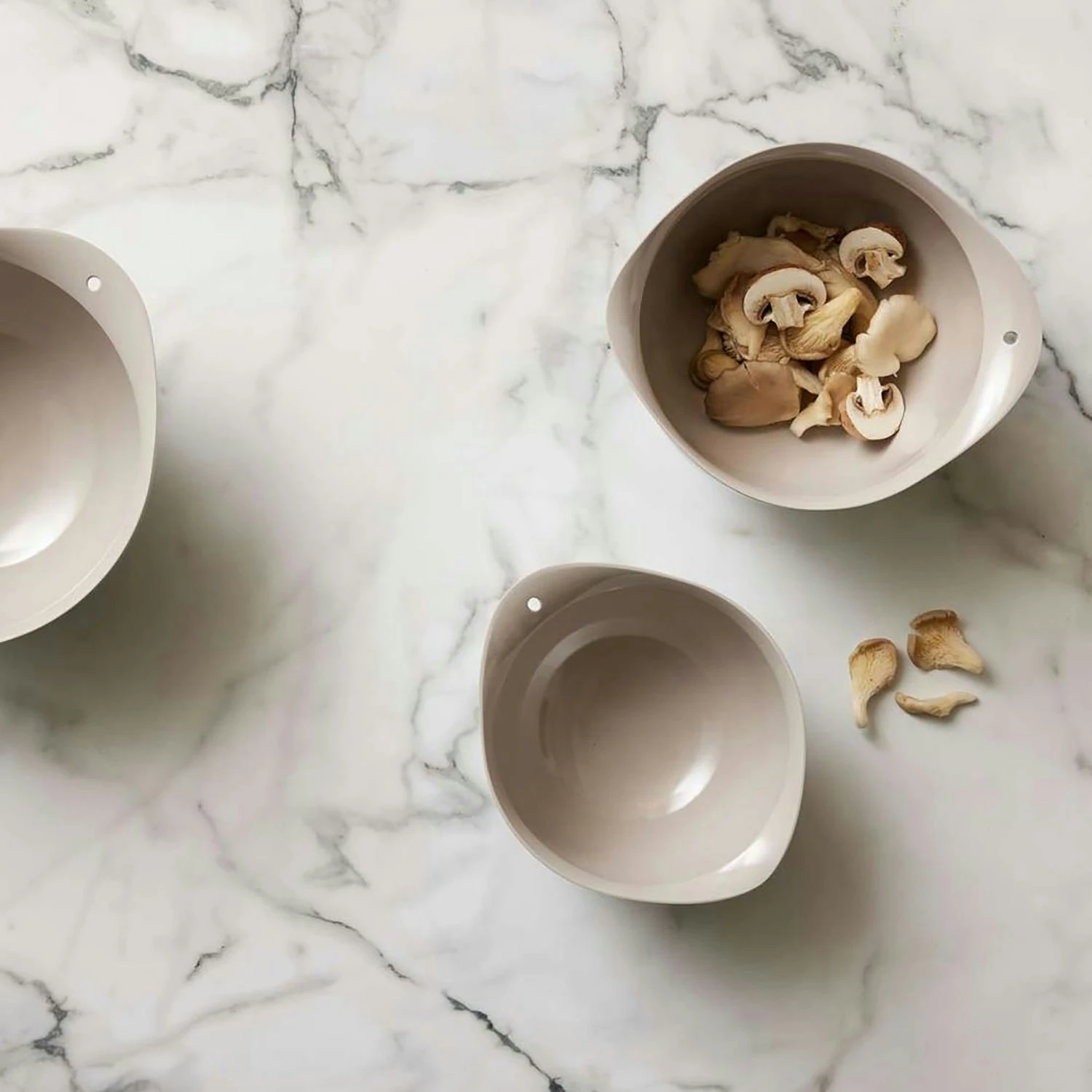 Rosti Victoria Kom Humus, 2 L 4 Rosti Victoria Kom Humus, 2 L - Afbeelding 2