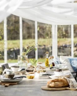 Sagaform Nature Round Cutting Board, Oak -Keukengerei Winkel sagaform nature round cutting board oak 5